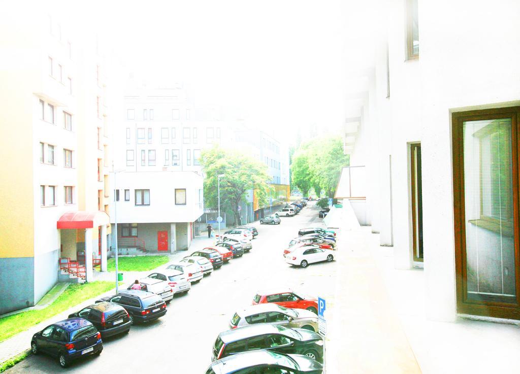 Hostel Bratislava By Freddie المظهر الخارجي الصورة