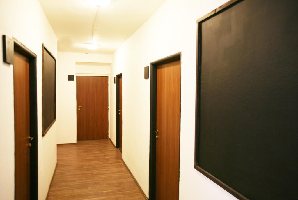 Hostel Bratislava By Freddie الغرفة الصورة